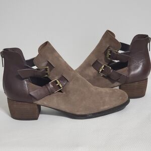 Isola Darnell Open Side Strap Suede Leather Ankle Booties 8.5